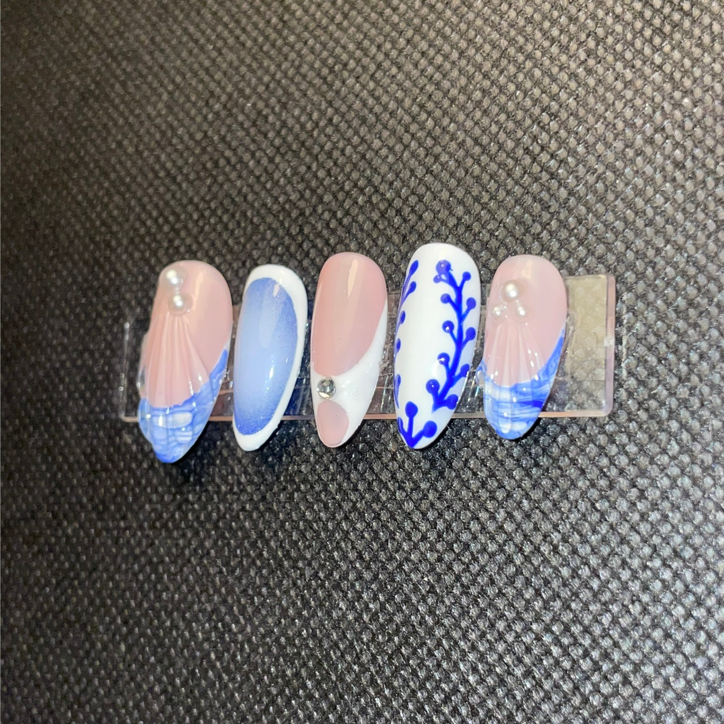 False nails Cassis Coast violet cassis inspiration côte méditerranéenne C'Sha Nails