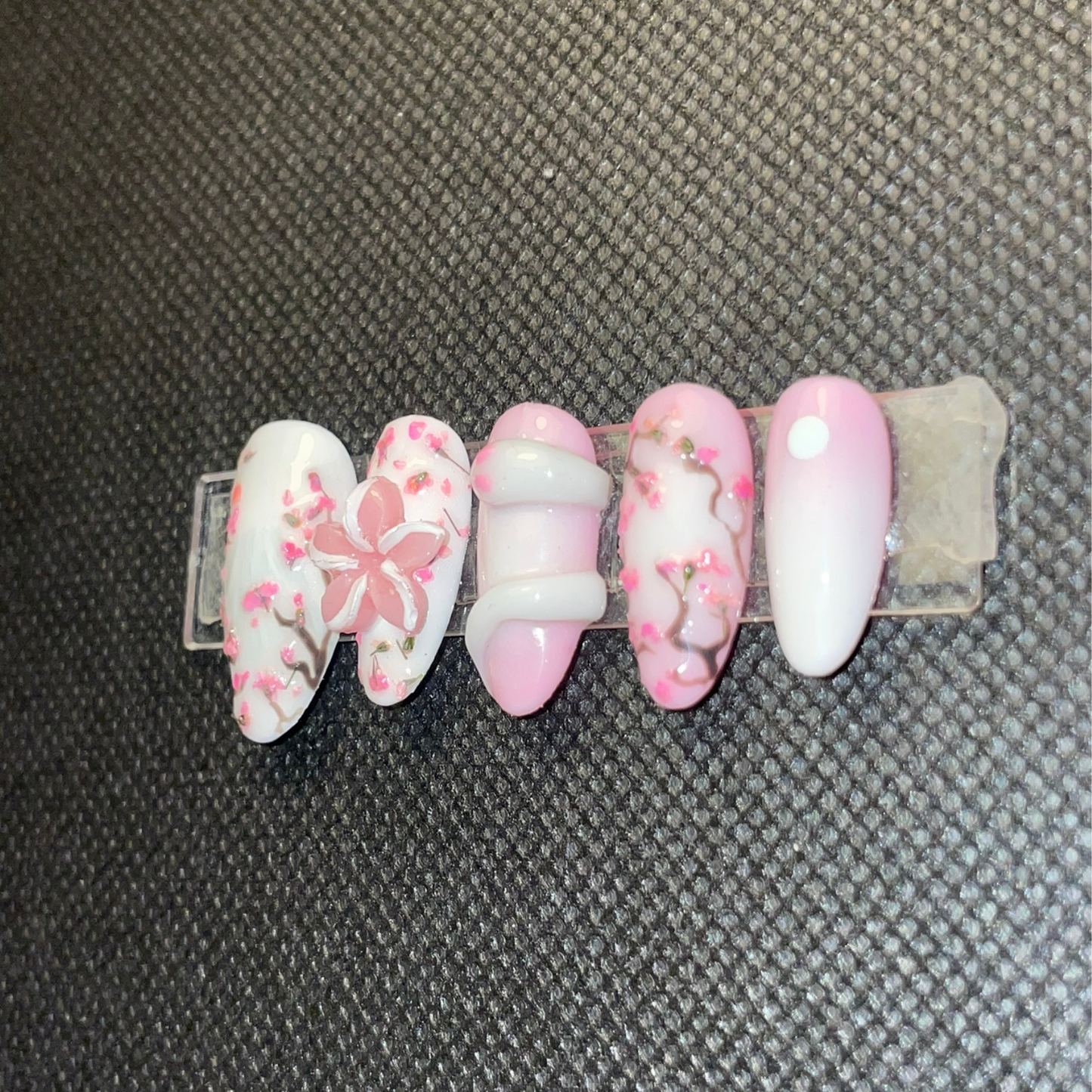 False nails Nara Bloom rose cerisier japonais inspiration florale C'Sha Nails