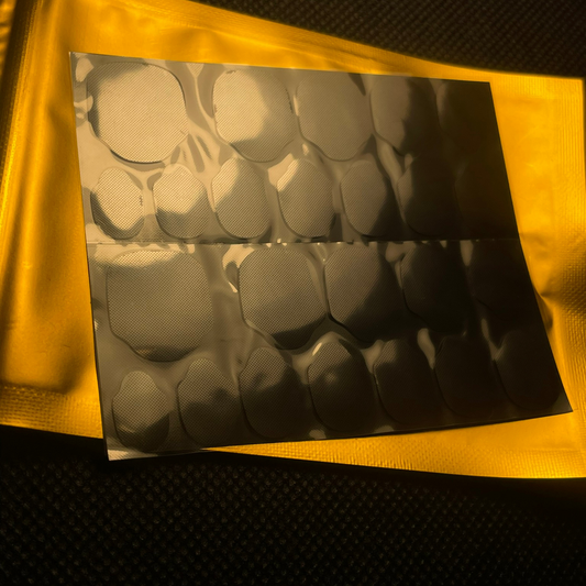 Pads gel UV pour fixation solide de faux ongles 