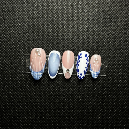 Press-on nails Cassis Coast violet cassis inspiration côte méditerranéenne C'Sha Nails