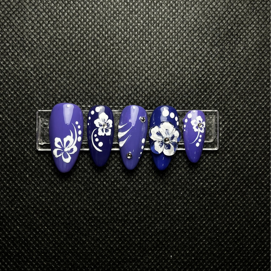 Press-on nails Moana de Maui bleu turquoise inspiration tropicale hawaïenne C'Sha Nails